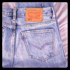 505 C Distressed Light Wash Levi’s Jeans